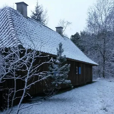 Dom wakacyjny Charming Family House In Scenic *
